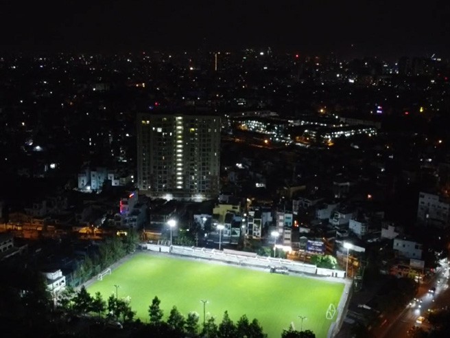 Lighting up the game: the wonderful moments of COB high-power luminaires on the football field